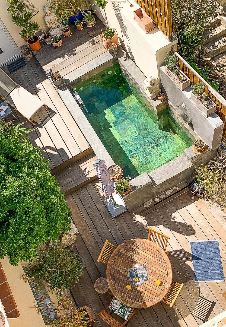 Pita, Piscine Au Coeur Des Goudes Marseilles